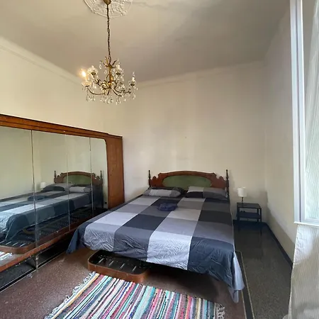 Center Foce-genova Homestay