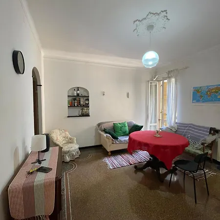 Homestay Center Foce-genova Genoa