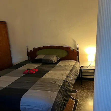 Center Foce-genova Homestay