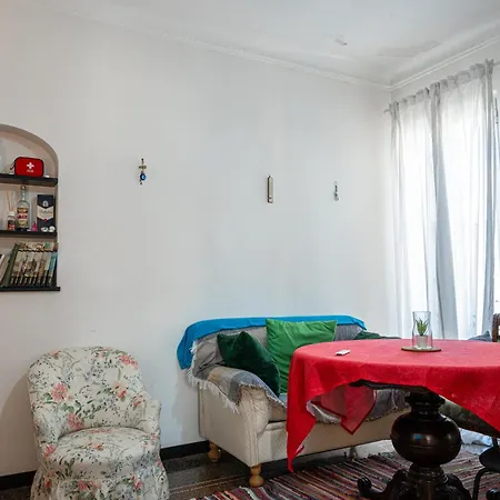 Center Foce-genova Homestay *