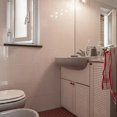 Center Foce-genova Homestay Genoa